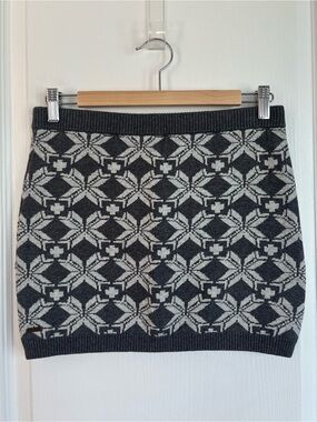Hatley Charcoal and Light Gray Geometric Knit Mini Skirt